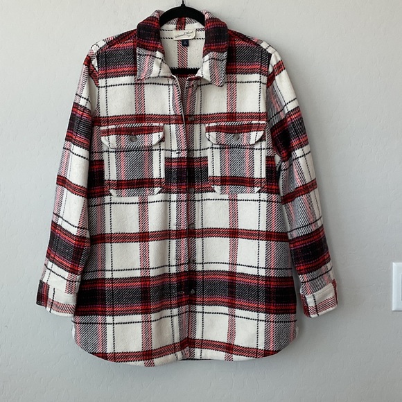 Universal Thread Shacket - Picture 11 of 11